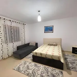  Ferienhaus Guri Albanien